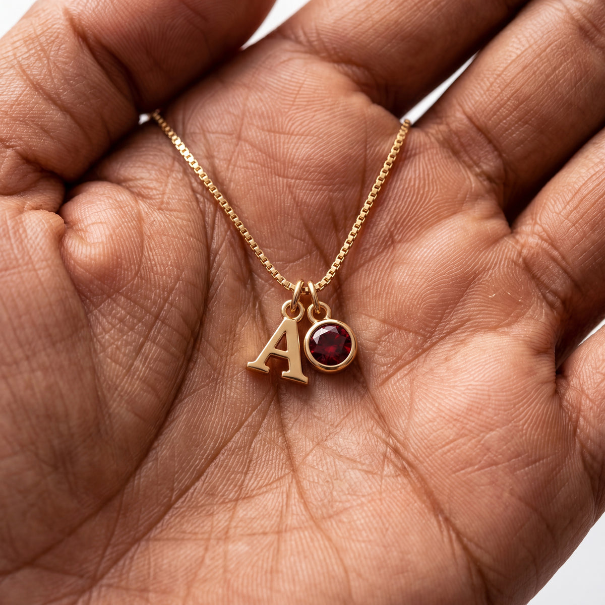 Initial Birthstone Necklace "Cora"