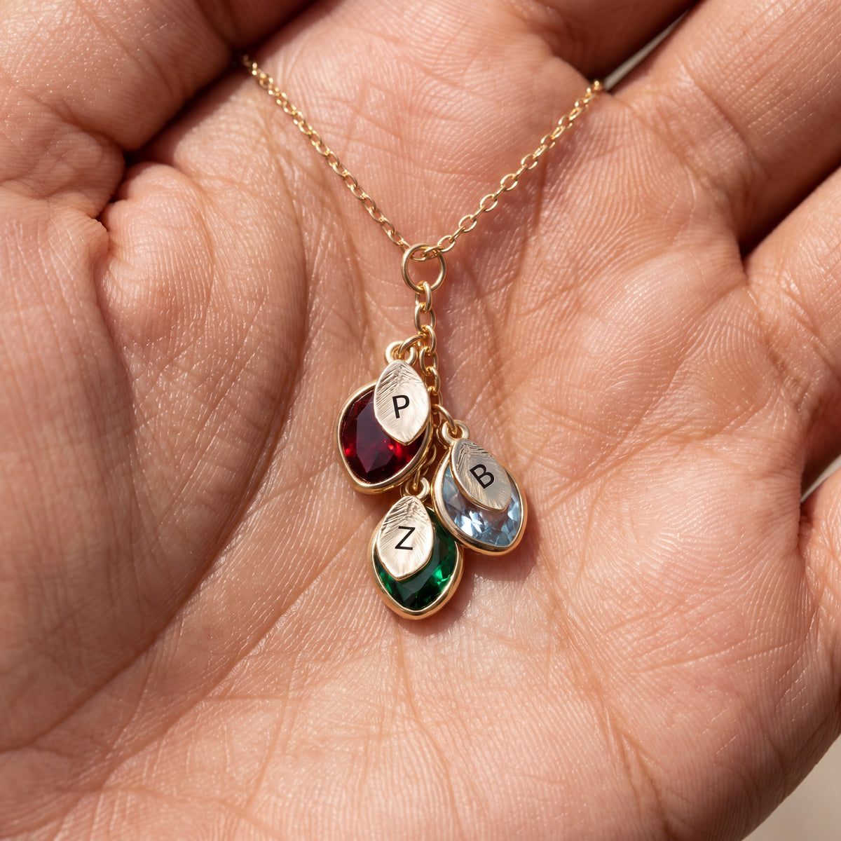 Initial Birthstone Necklace "Nova"