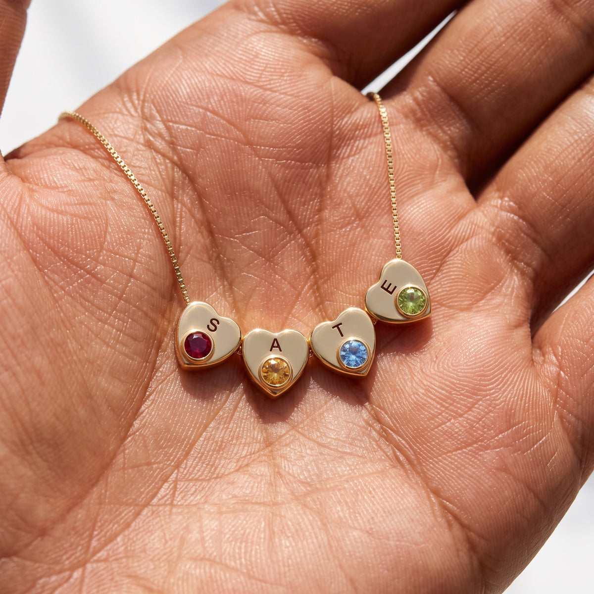 Initial Birthstone Necklace "Lila"